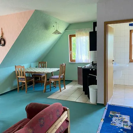 Zum Zeesenboot 9 Apartment *